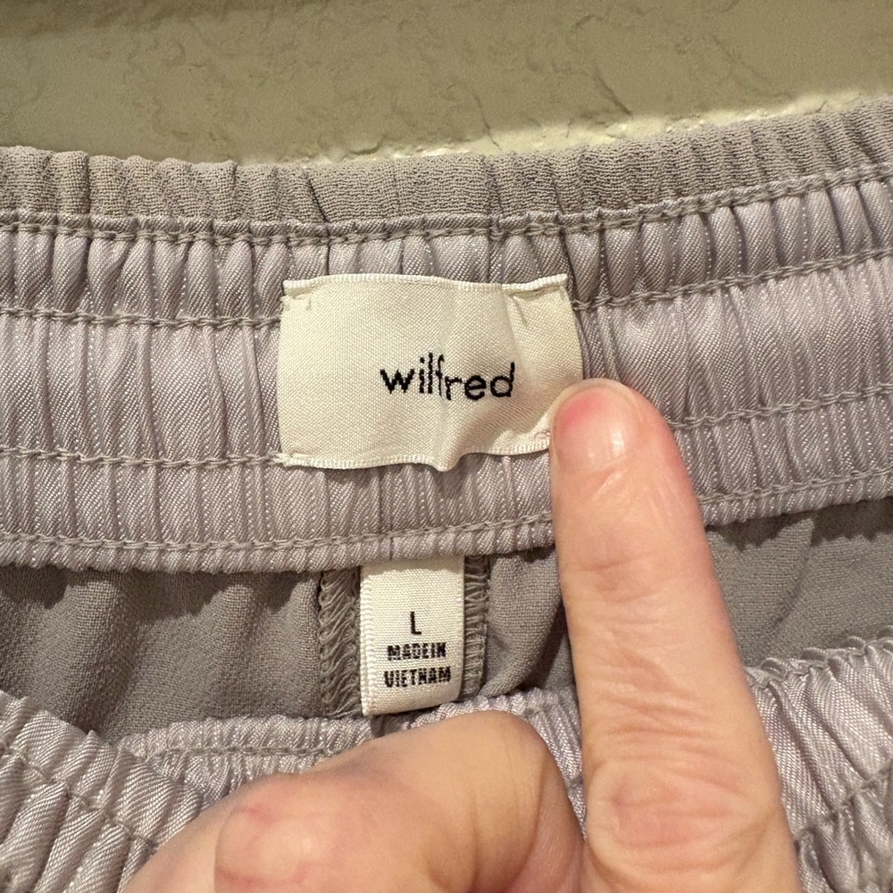 Wilfred Lodge Pants size large slacks aritzia - Picture 5 of 10